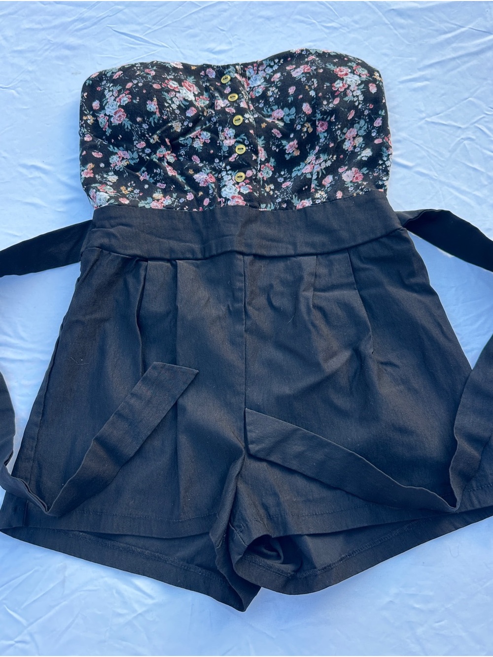Rue21 Black Floral Strapless Tie Waist Romper Women’s Medium